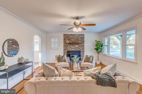 $699,000 | 7450 Bensville Road, Waldorf, MD 20603