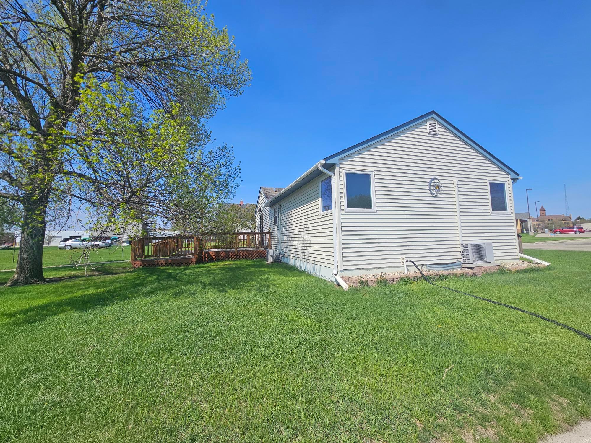 127 State Avenue Warren, MN 56762 - Photo 21 of 25