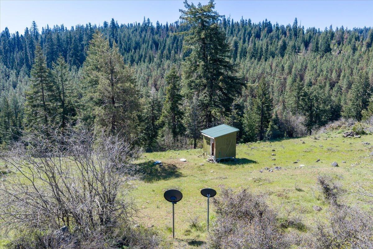 13889 Dead Indian Memorial Road Ashland, OR 97520 - Photo 16 of 28 40-DJI_20260505105055_0019_D
