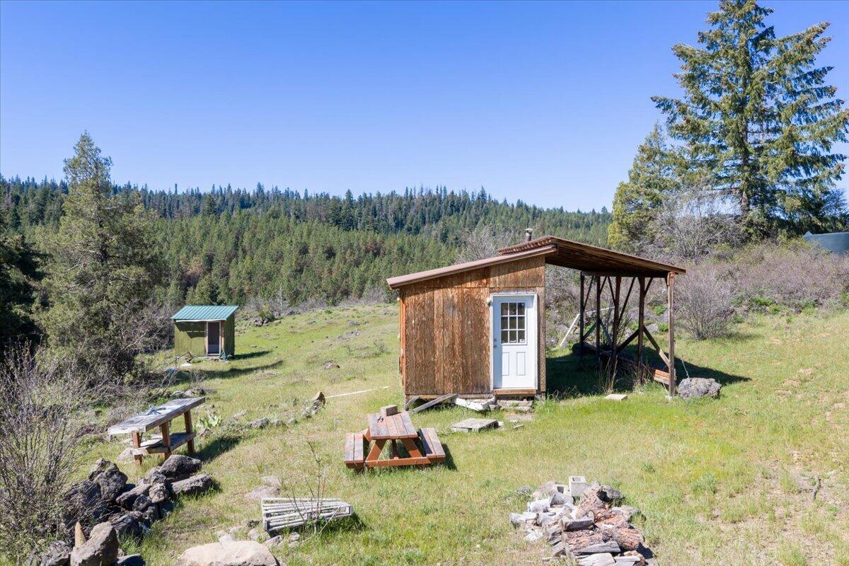 13889 Dead Indian Memorial Road Ashland, OR 97520 - Photo 7 of 28 31-DJI_20260505104832_0009_D