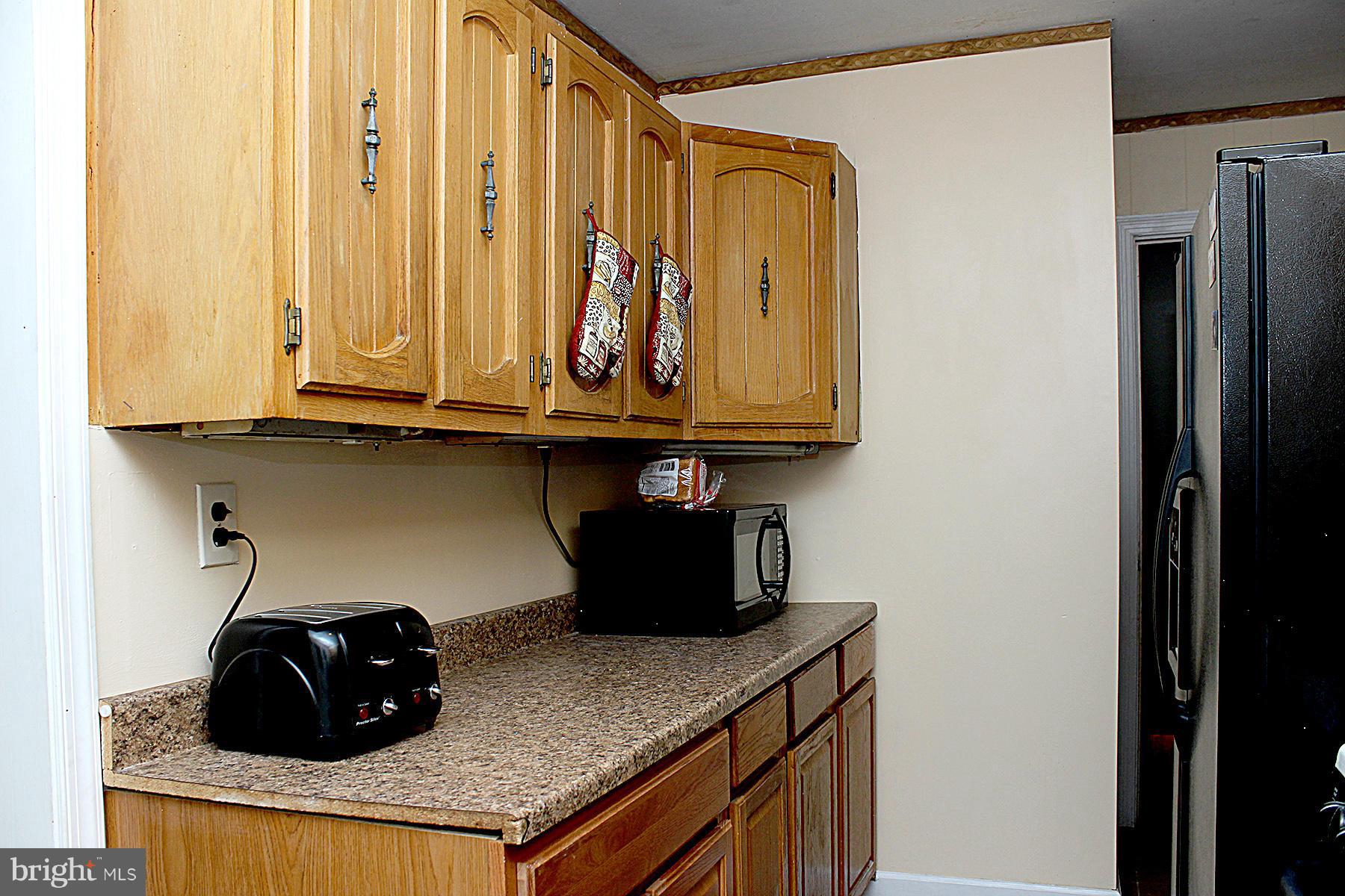11906 Andrew Street Silver Spring, MD 20902 - Photo 13 of 30 Kitchen