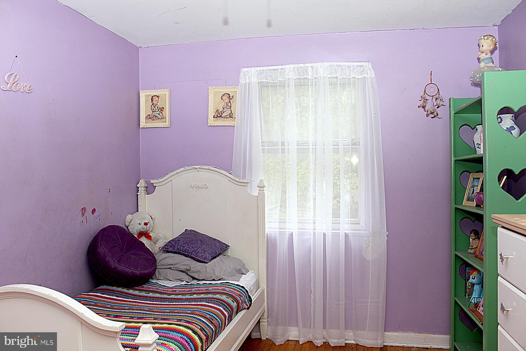 11906 Andrew Street Silver Spring, MD 20902 - Photo 21 of 30 Bedroom