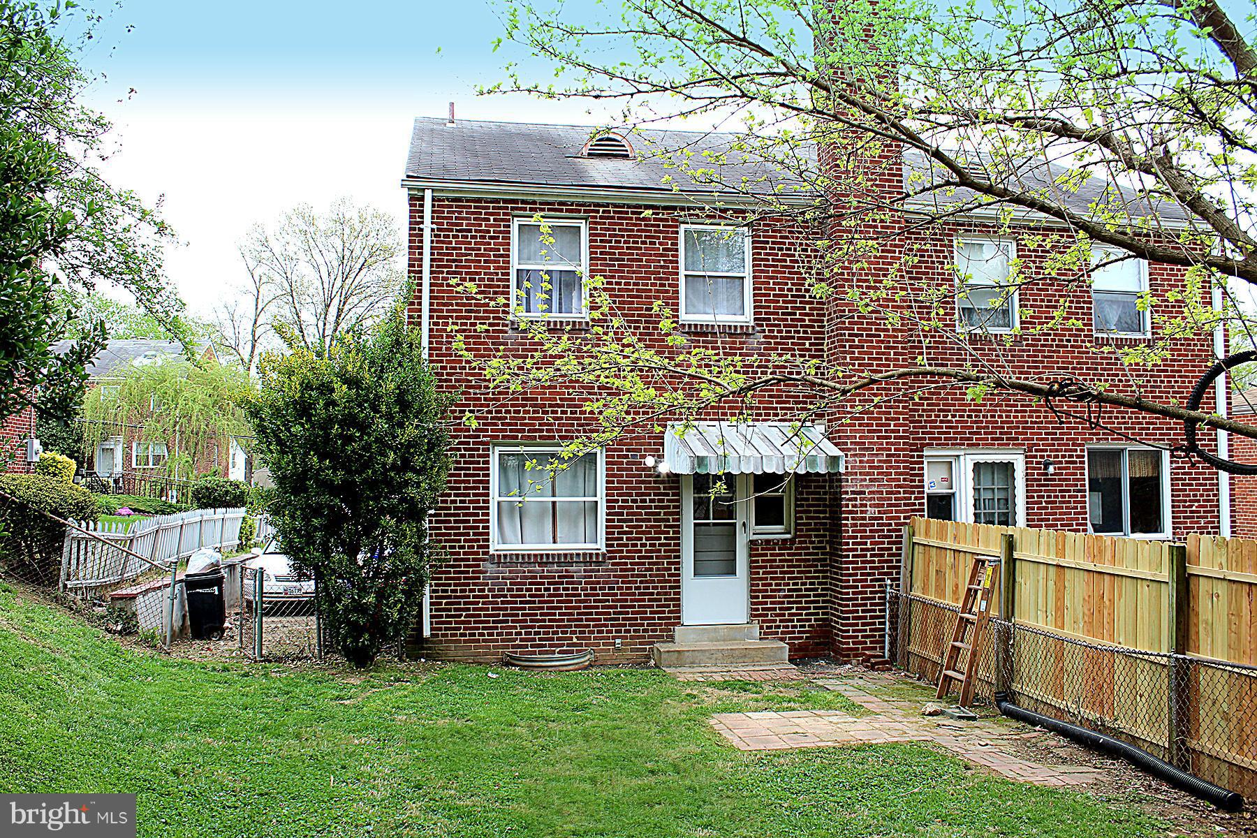 11906 Andrew Street Silver Spring, MD 20902 - Photo 29 of 30 Exterior (Rear)