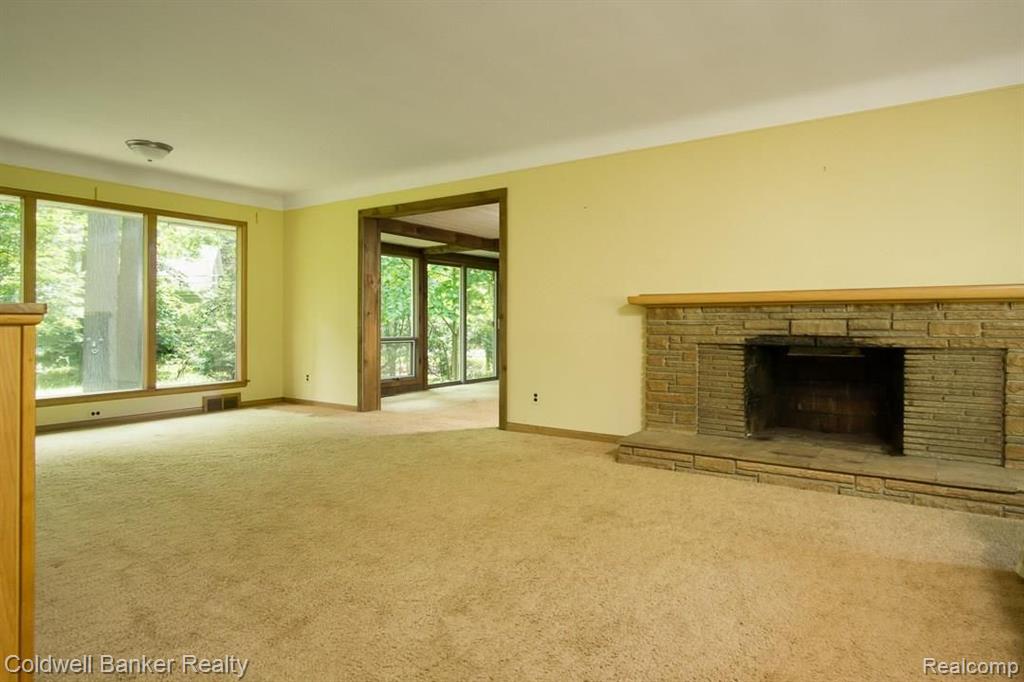 1439 Gracedale Drive Rochester Hills, MI 48309 - Photo 12 of 32