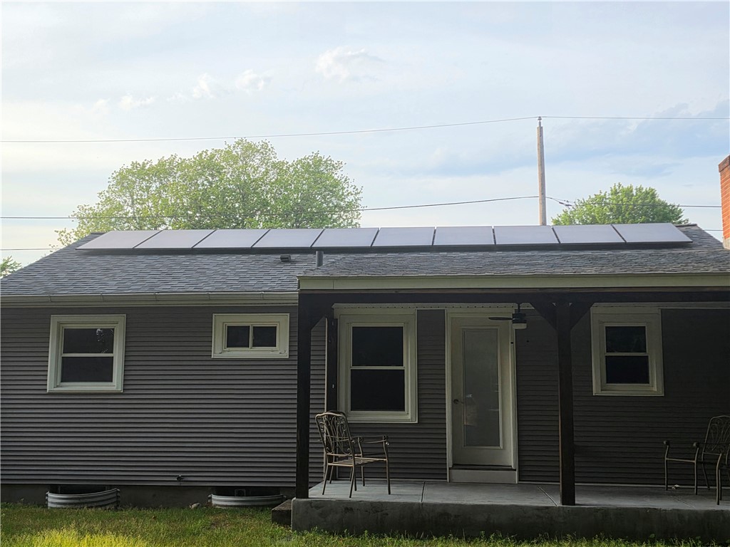 75 Eaton Street Pawtucket, RI 02861 - Photo 15 of 17
