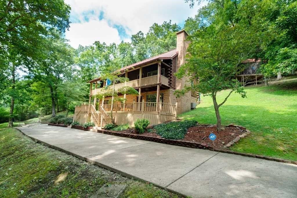 4312 Green Valley Road Huntington, WV 25701 - Photo 3 of 32 Gallery Image 3