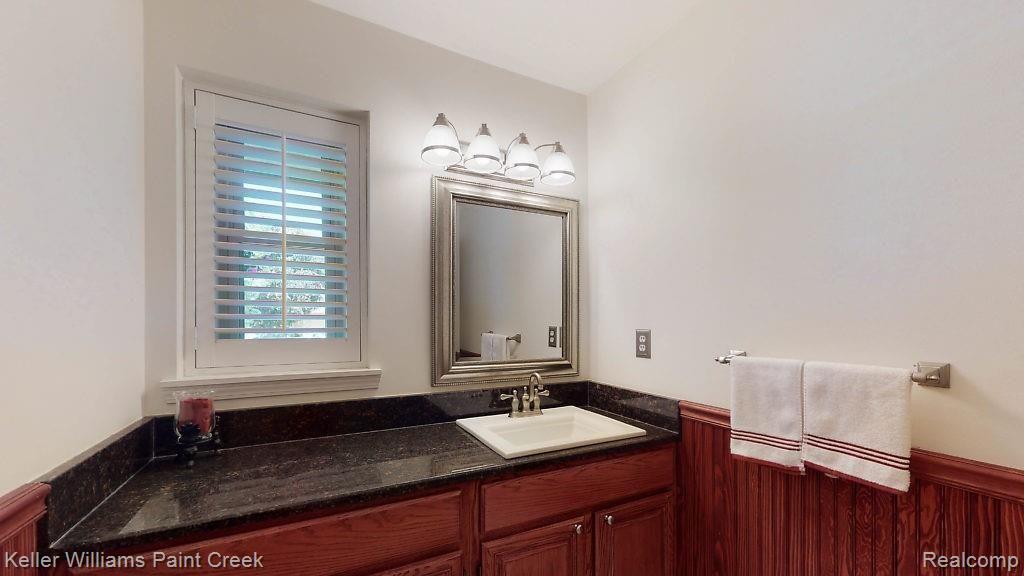 3231 Primrose Drive Rochester Hills, MI 48307 - Photo 25 of 42