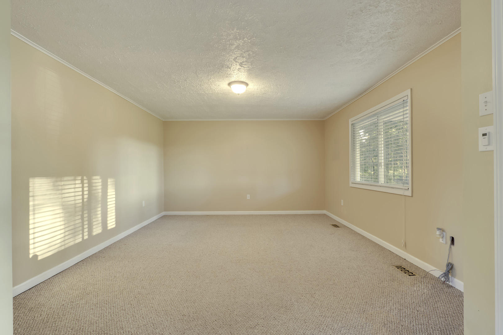 1420 Adams Road Strawberry Plains, TN 37871 - Photo 5 of 36 05_AdamsRoad_1420_Living01