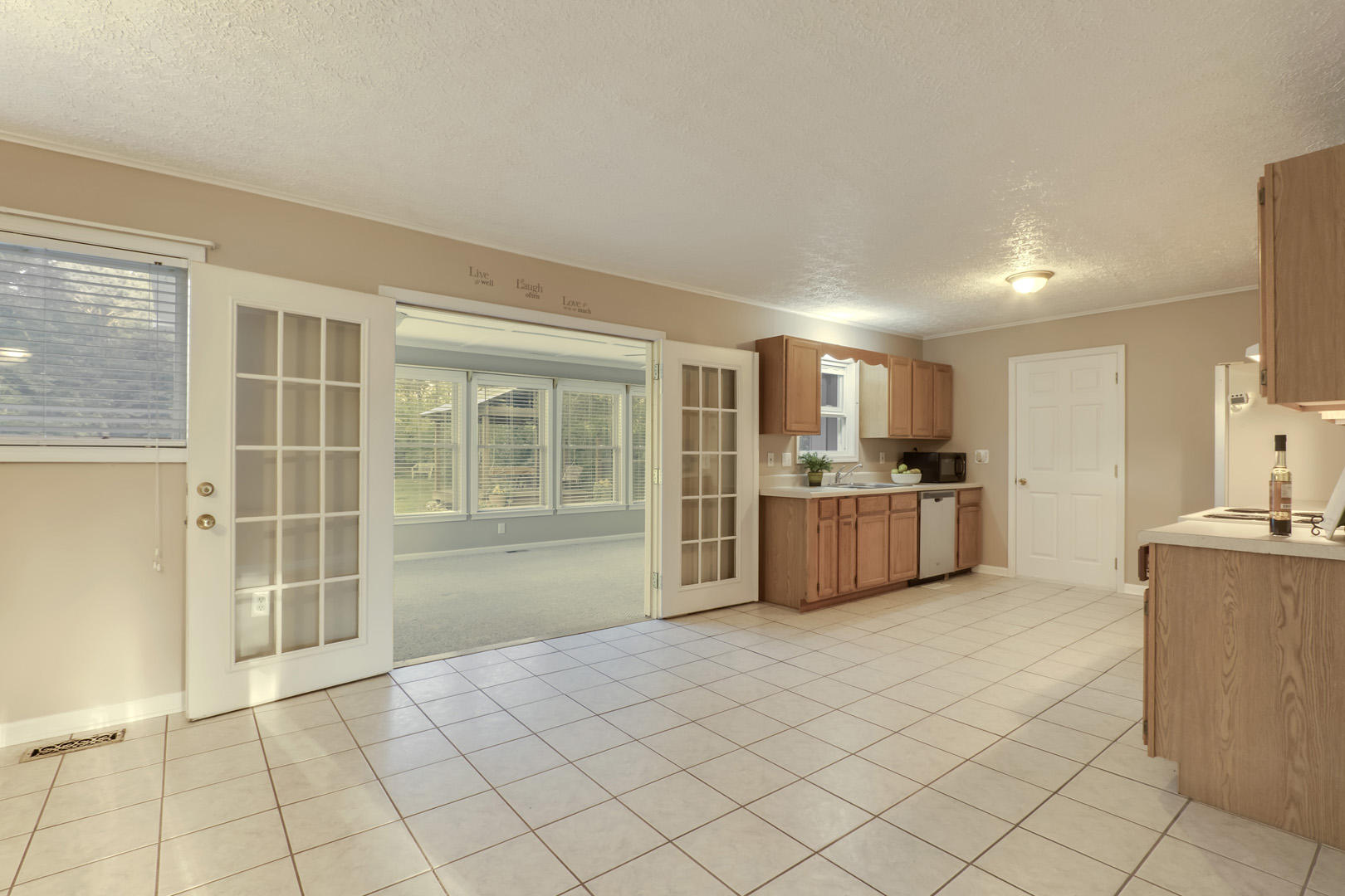 1420 Adams Road Strawberry Plains, TN 37871 - Photo 8 of 36 08_AdamsRoad_1420_Dining-Kitchen01