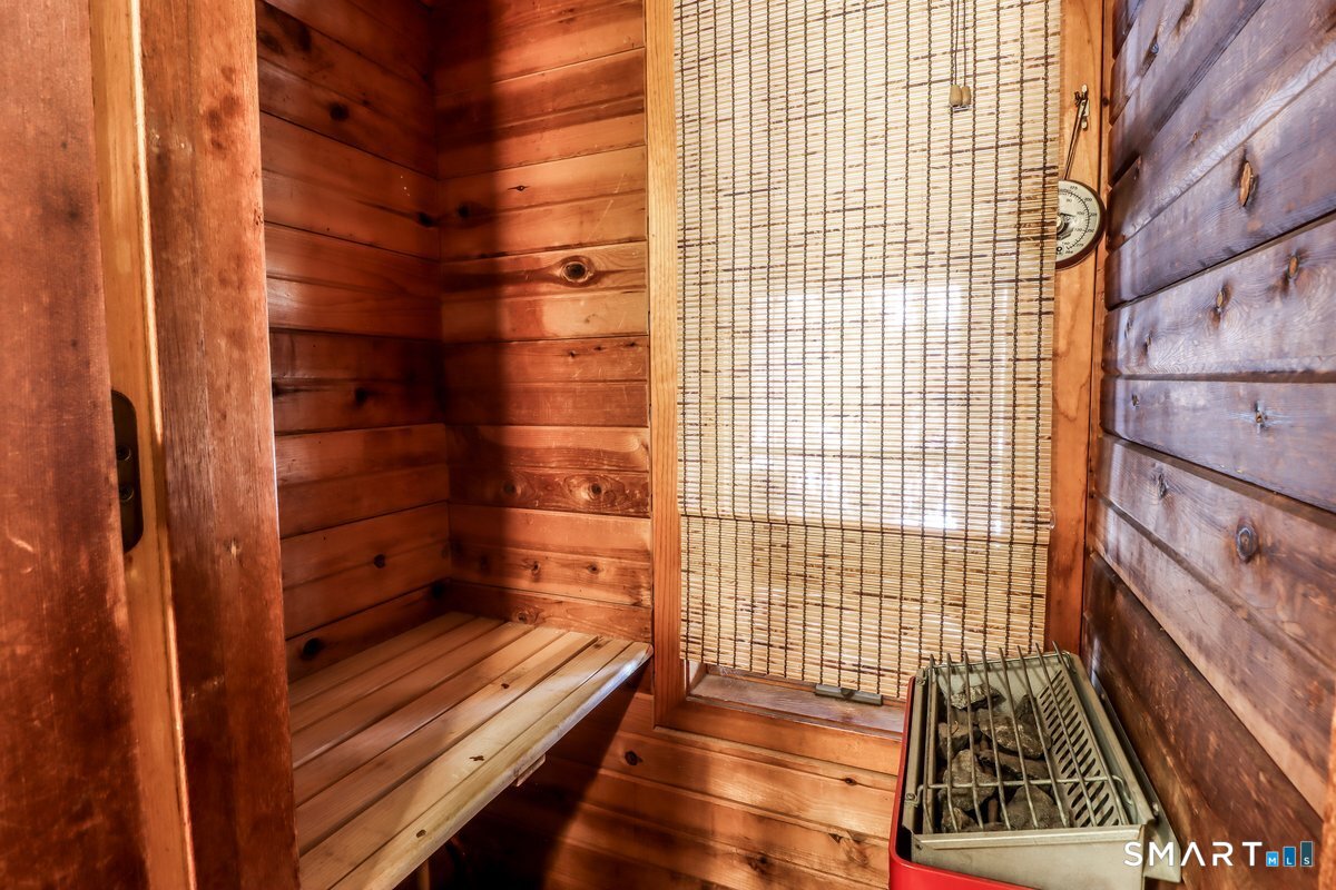 70 Tamarack Road New Milford, CT 06776 - Photo 23 of 40