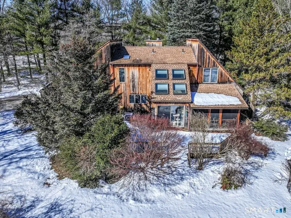 $625,000 | 70 Tamarack Road, New Milford, CT 06776