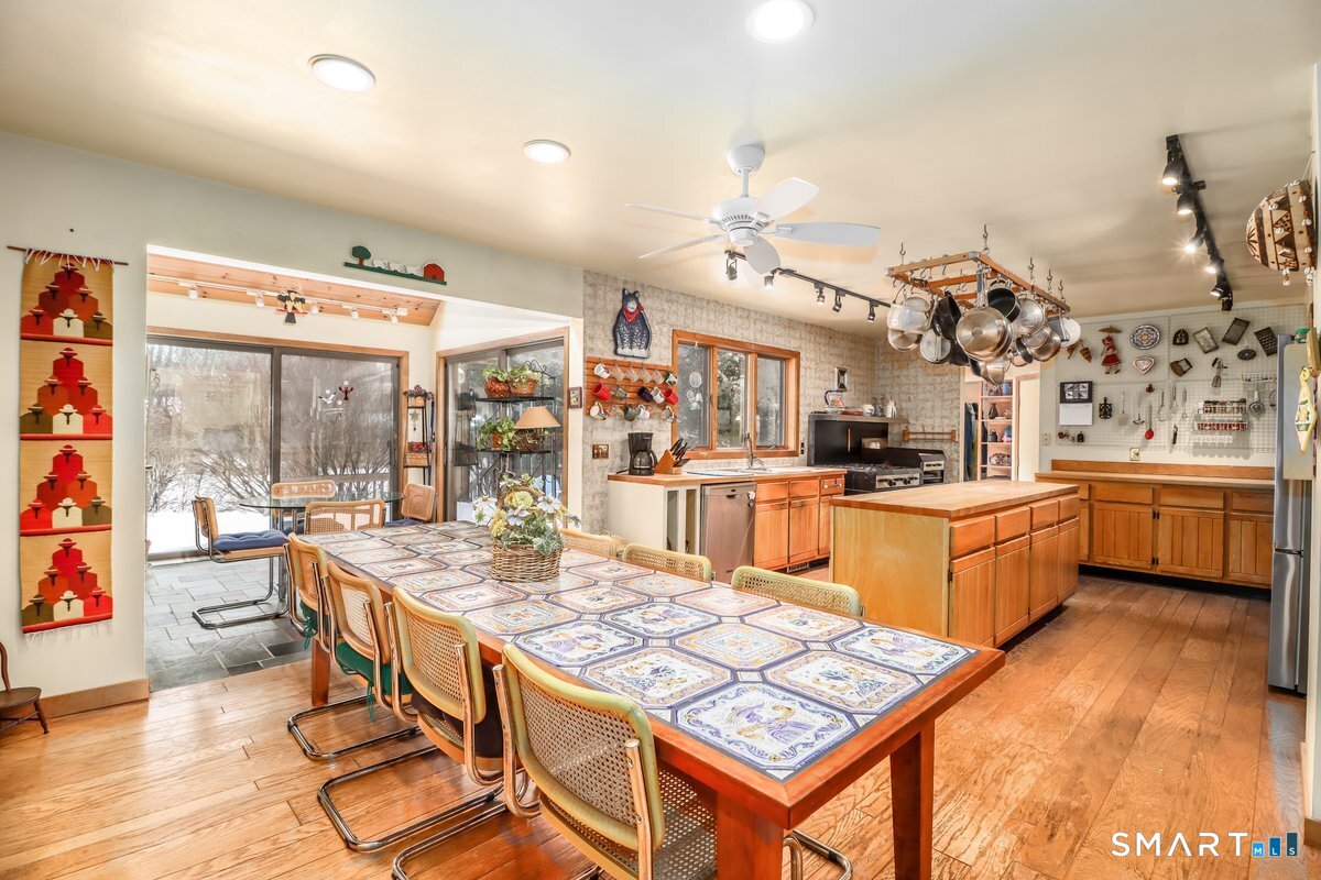 70 Tamarack Road New Milford, CT 06776 - Photo 10 of 40