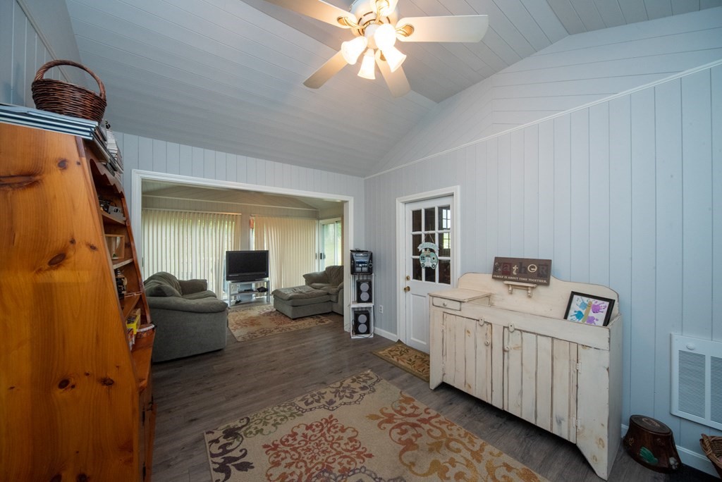 34 Murphy Road Hudson, MA 01749 - Photo 10 of 17 Gallery Image 10