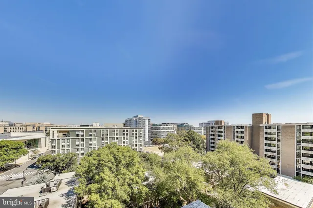 $349,900 | 490 M Street Southwest, Unit W802, Washington, DC 20024