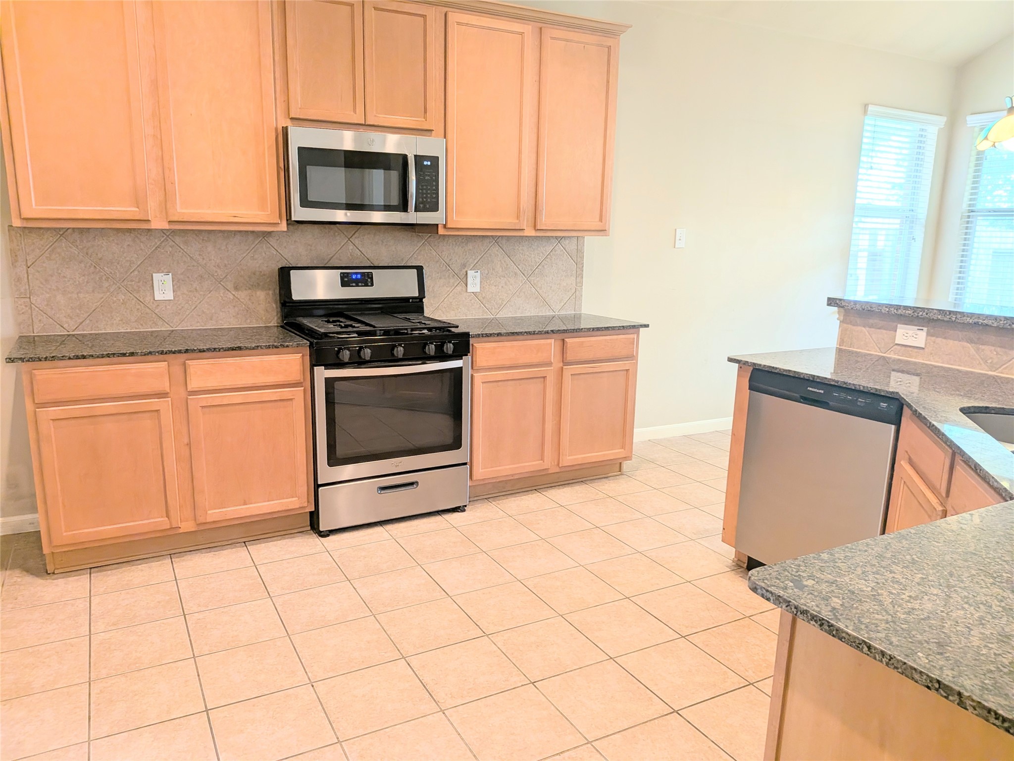 4911 Spring Showers Court Houston, TX 77084 - Photo 6 of 15