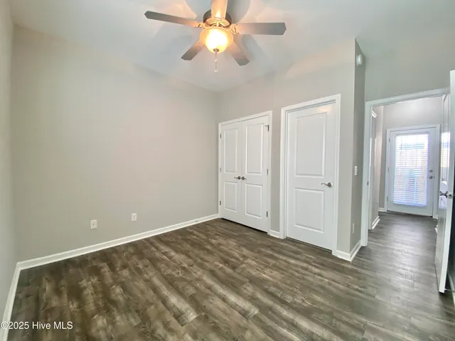 $1,950 | 842 Kiawah Lane, Wilmington, NC 28412