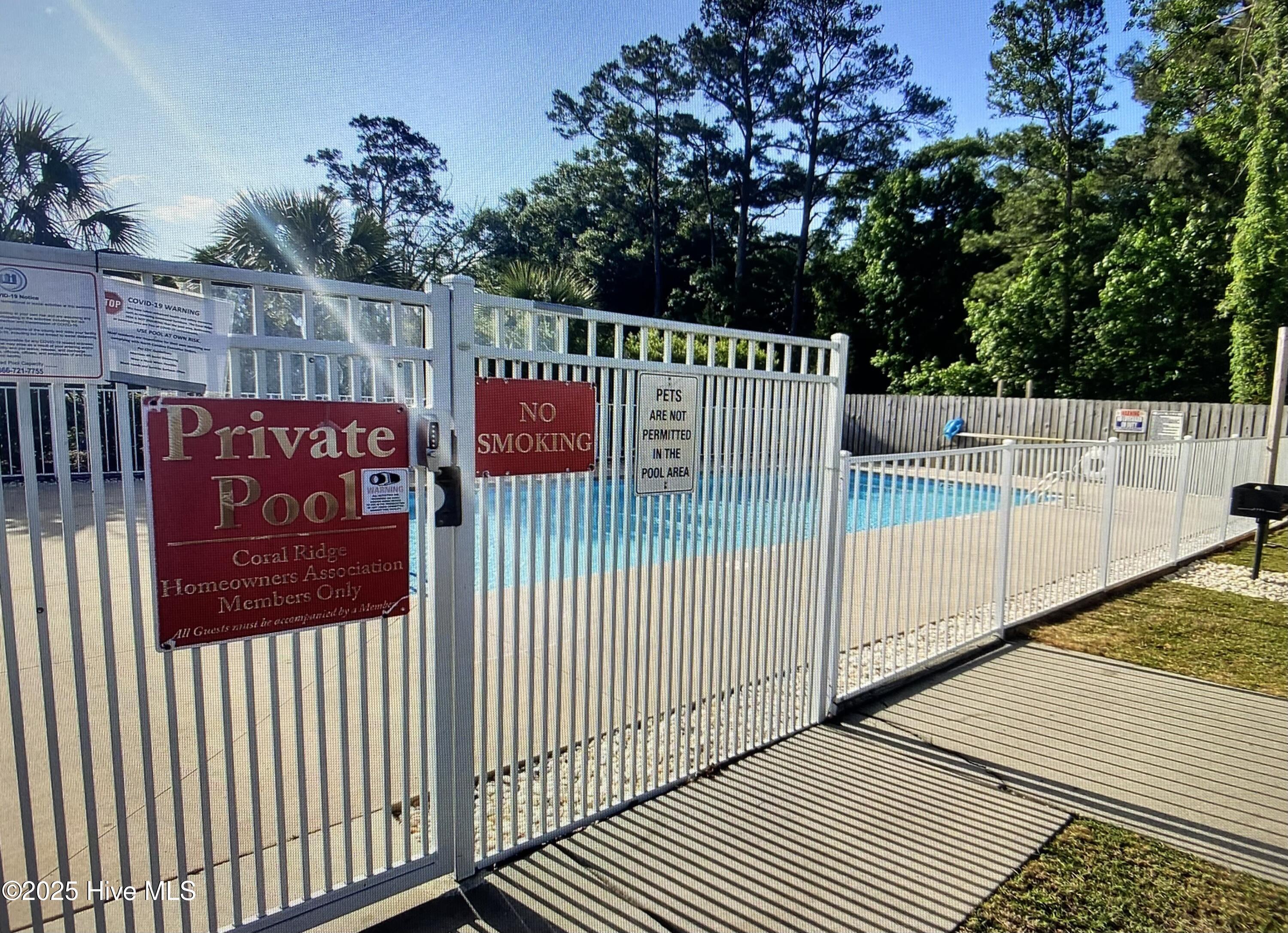 842 Kiawah Lane Wilmington, NC 28412 - Photo 42 of 51 Private pool