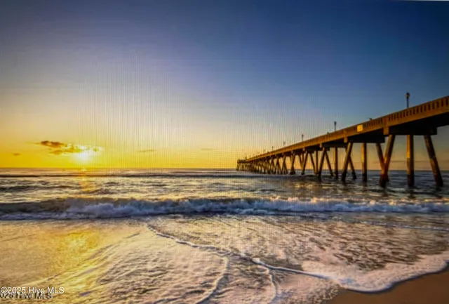 $1,950 | 842 Kiawah Lane, Wilmington, NC 28412