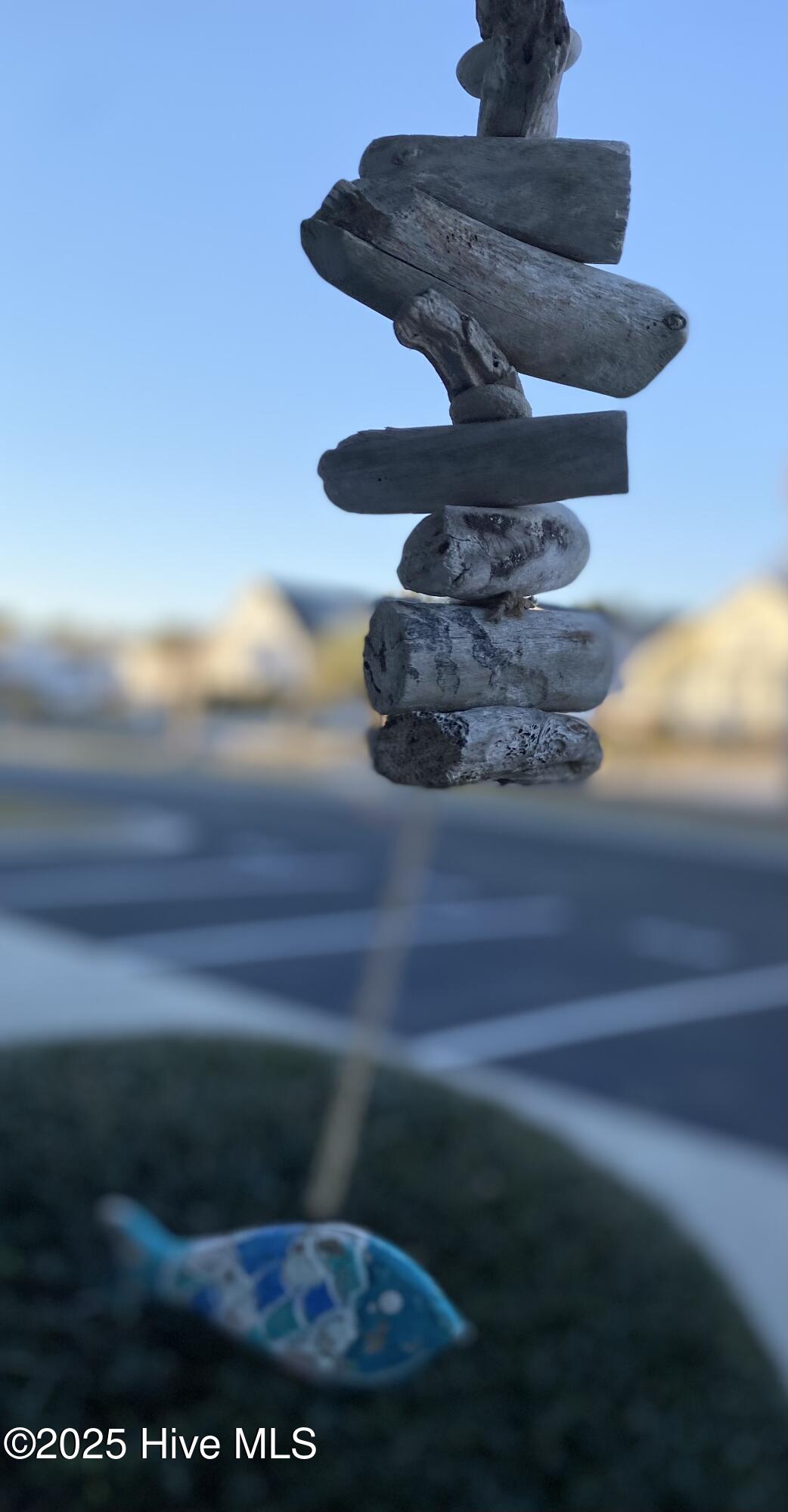 842 Kiawah Lane Wilmington, NC 28412 - Photo 46 of 51 Neighbors love to show off their coastal love