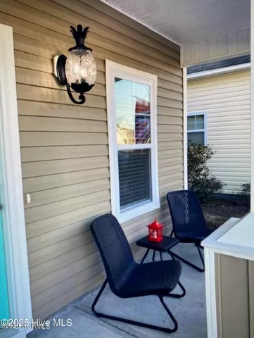 $1,950 | 842 Kiawah Lane, Wilmington, NC 28412