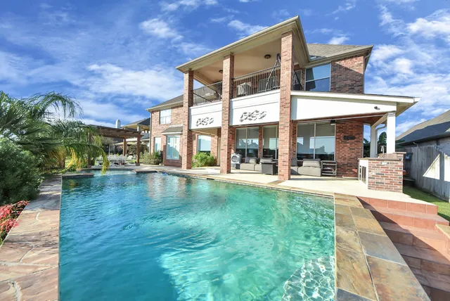 $5,600 | 17859 Camp Cove Drive, Cypress, TX 77429