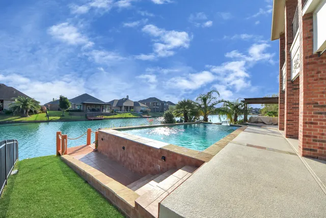 $5,600 | 17859 Camp Cove Drive, Cypress, TX 77429