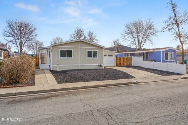 $324,900 | 1167 Fleetwood Avenue, Carson City, NV 89701