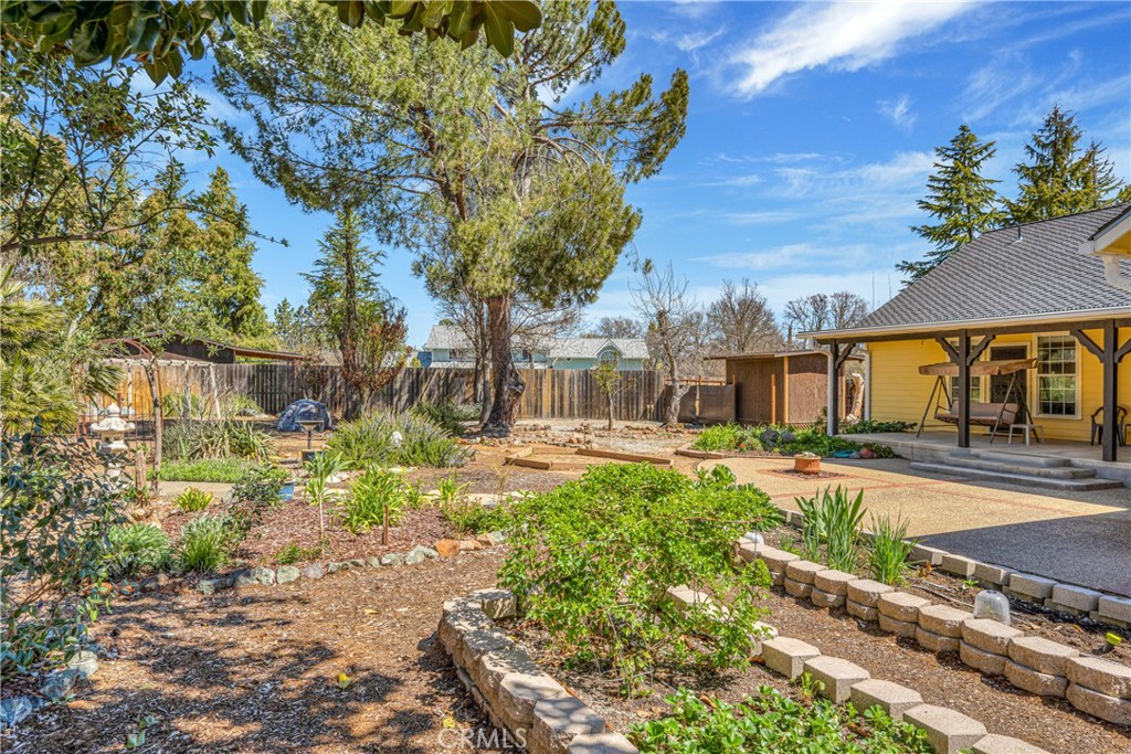 3125 Ranch Court Lakeport, CA 95453 - Photo 38 of 57 Garden/Fully Fenced Yard