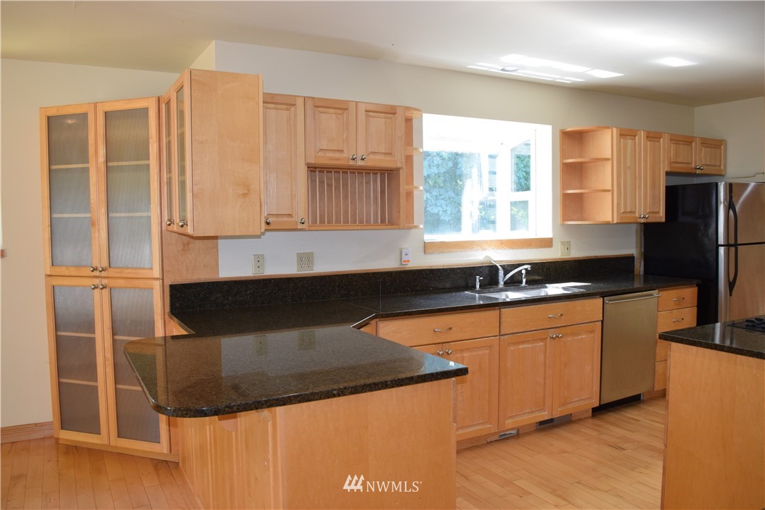 2255 Woods Road East Port Orchard, WA 98366 - Photo 17 of 38 Gallery Image 17