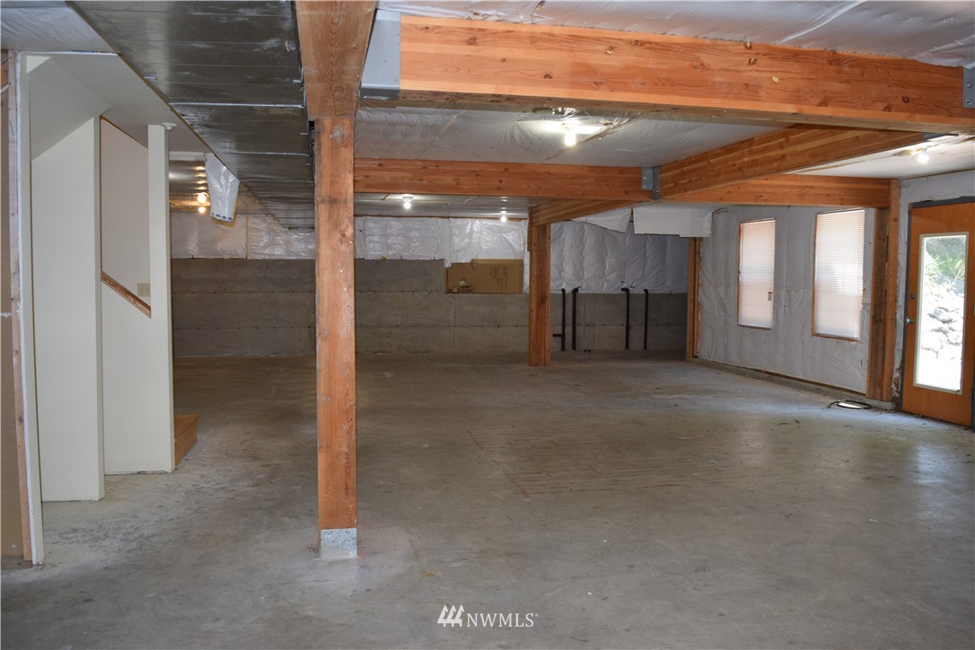2255 Woods Road East Port Orchard, WA 98366 - Photo 29 of 38 Gallery Image 29