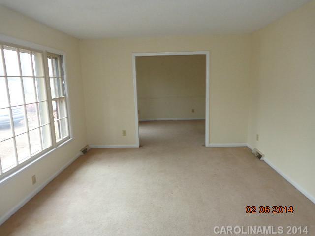 6907 Porterfield Road Charlotte, NC 28226 - Photo 2 of 5 Gallery Image 2