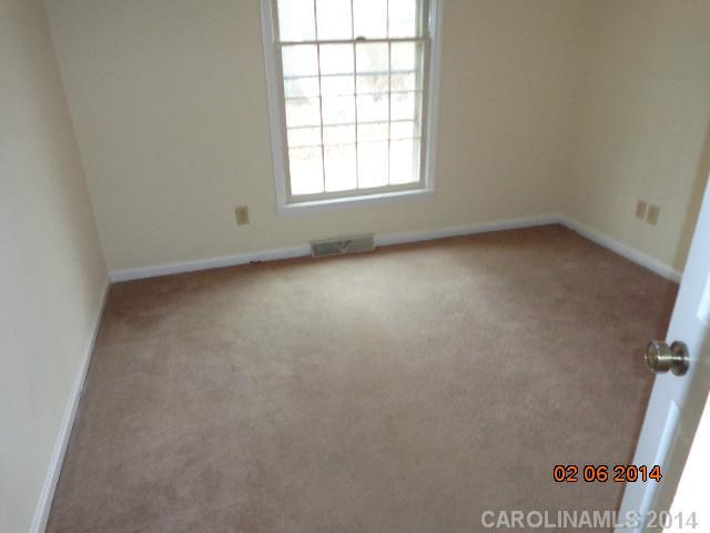 6907 Porterfield Road Charlotte, NC 28226 - Photo 4 of 5 Gallery Image 4