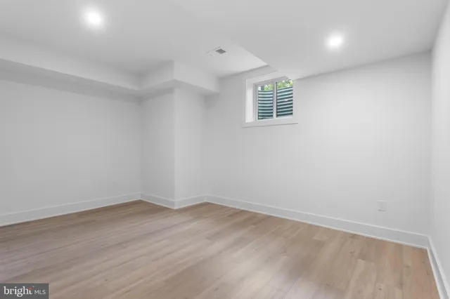 $2,269,900 | 3418 Arnold Lane, Falls Church, VA 22042