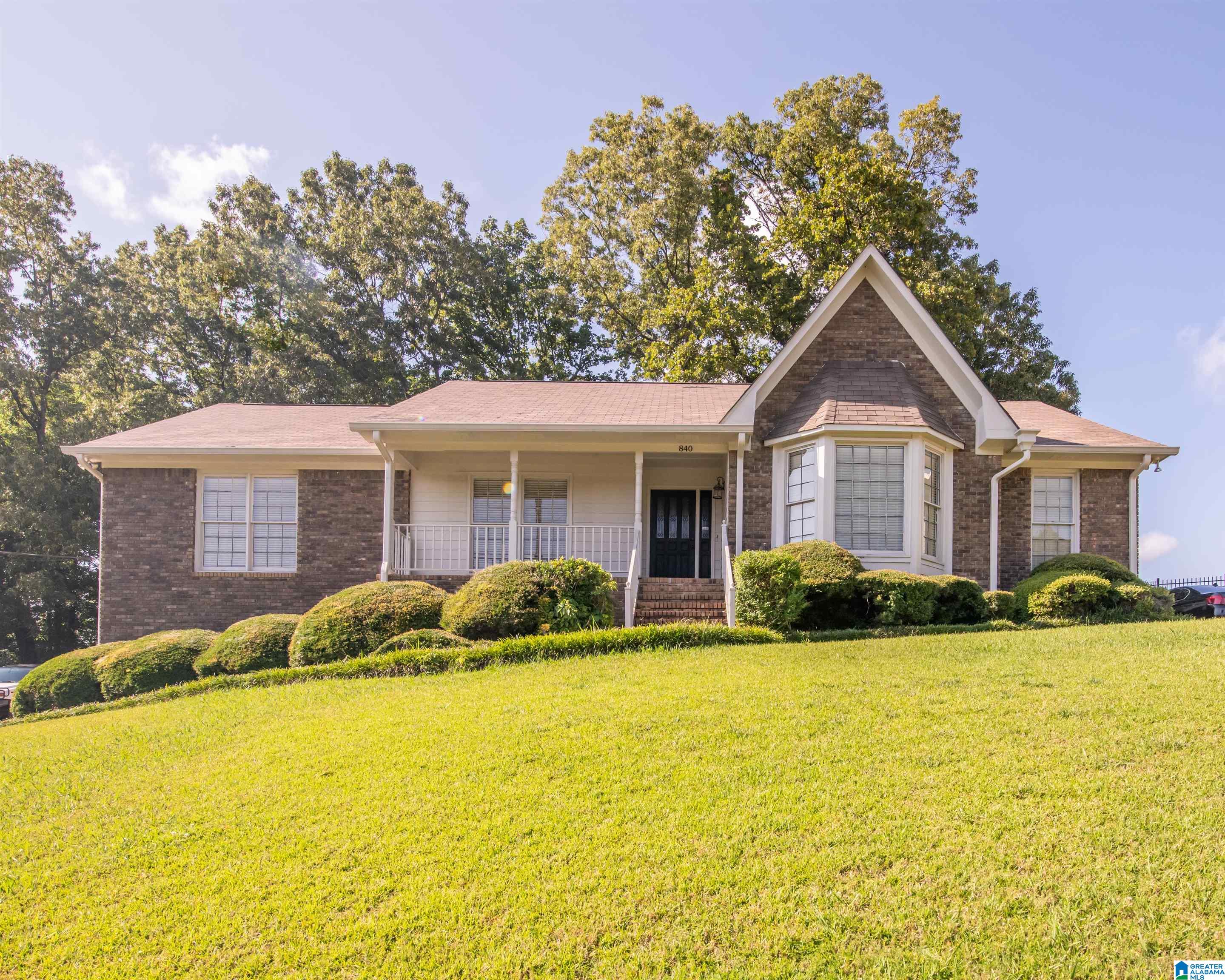 840 Ridgefield Road Birmingham, AL 35215 - Photo 1 of 26