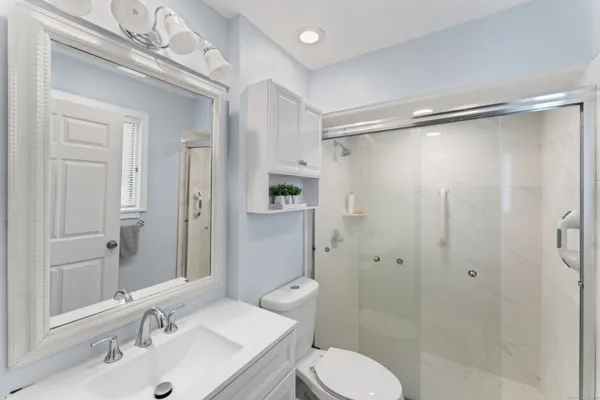 $269,000 | 352 Heritage Village, Unit B, Southbury, CT 06488