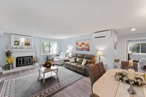 $269,000 | 352 Heritage Village, Unit B, Southbury, CT 06488