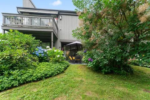 $269,000 | 352 Heritage Village, Unit B, Southbury, CT 06488