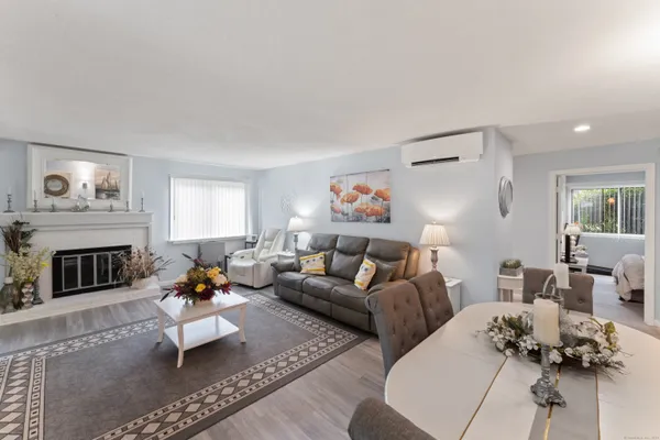 $269,000 | 352 Heritage Village, Unit B, Southbury, CT 06488