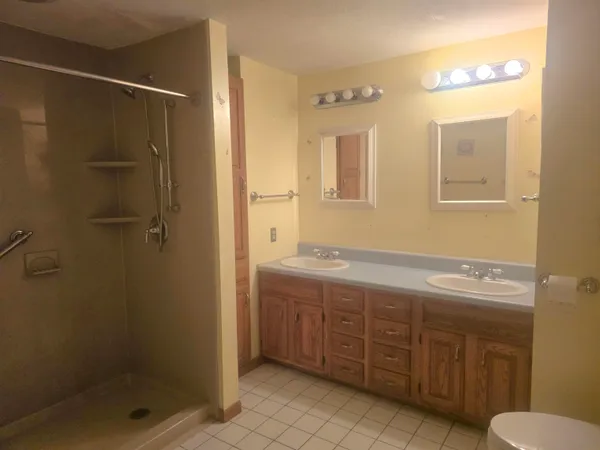 $450,000 | 41 Main Street, Allenstown, NH 03275