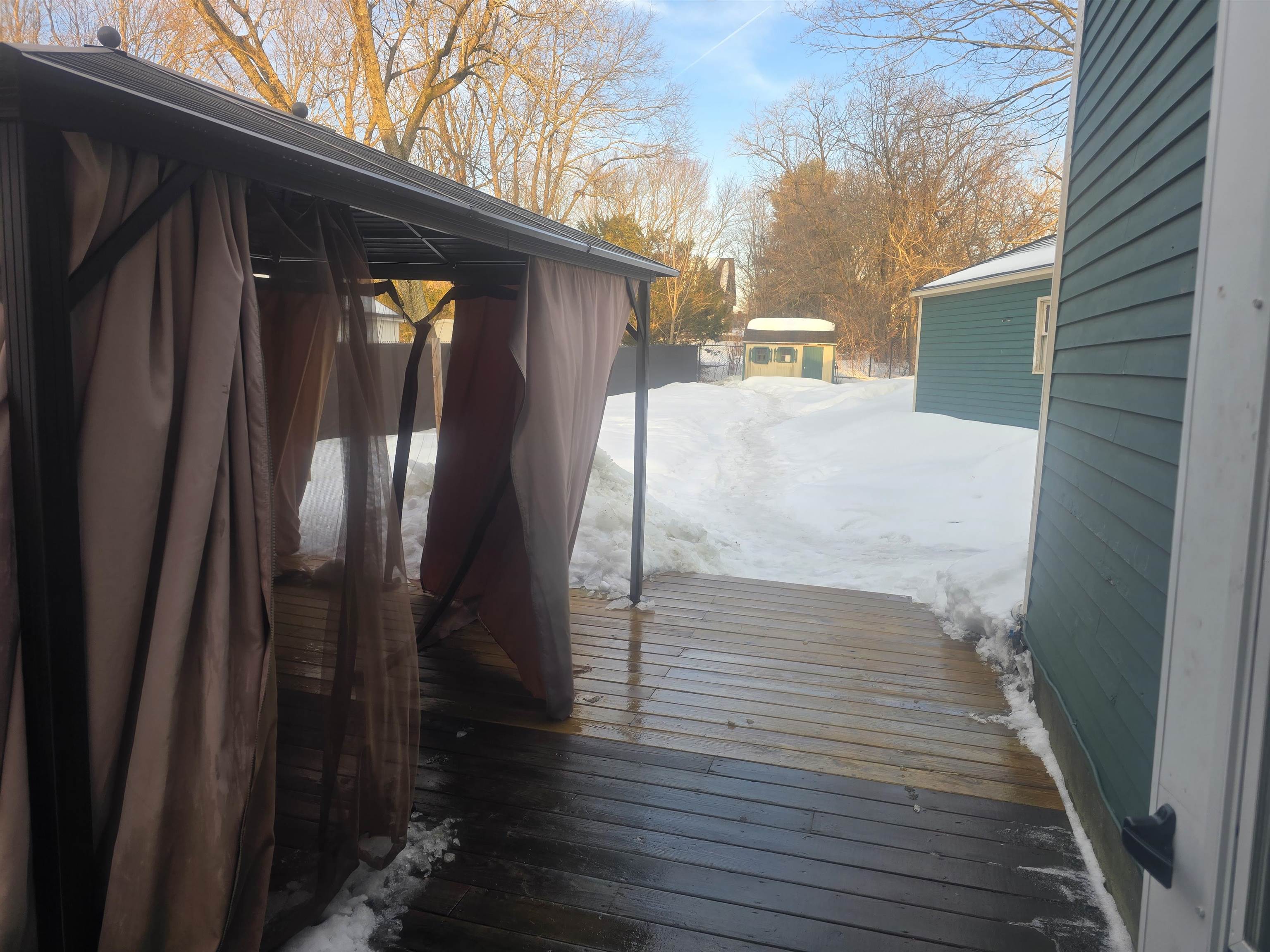 41 Main Street Allenstown, NH 03275 - Photo 9 of 35