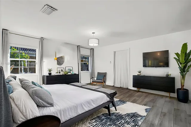 $1,940,000 | 4740 North 31st Court, Hollywood, FL 33021