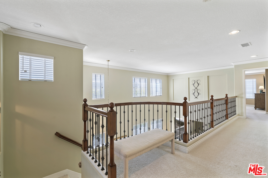 20536 Bergamo Way Porter Ranch, CA 91326 - Photo 22 of 34 Gallery Image 22