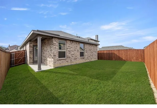 $2,499 | 1904 Osage, Mesquite, TX 75149