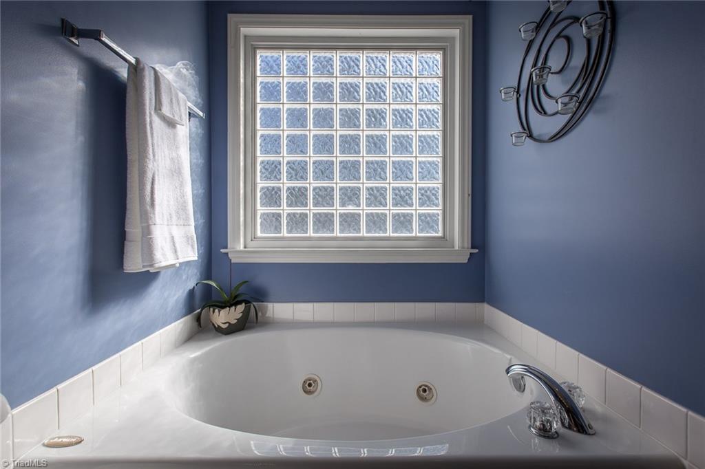 5430 Springhouse Farm Road Winston-Salem, NC 27107 - Photo 12 of 29 Gallery Image 12