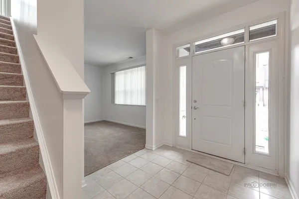 $3,350 | 726 Keystone Lane, Vernon Hills, IL 60061