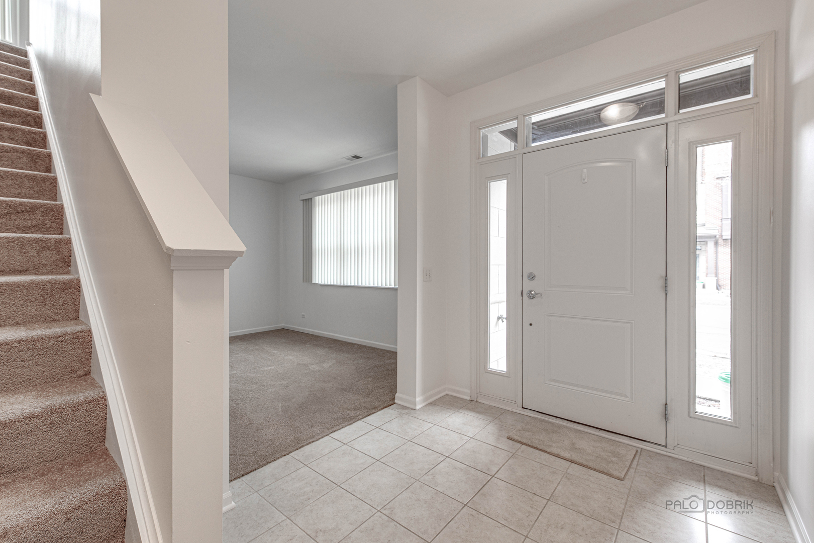 726 Keystone Lane Vernon Hills, IL 60061 - Photo 2 of 32