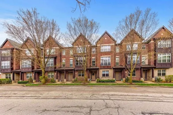 $3,350 | 726 Keystone Lane, Vernon Hills, IL 60061
