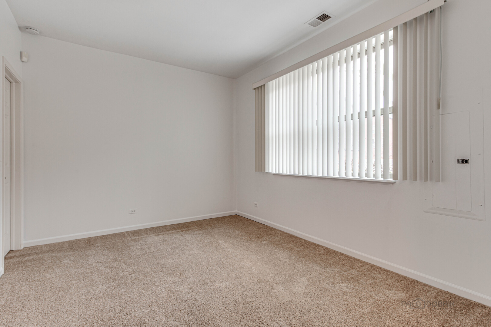 726 Keystone Lane Vernon Hills, IL 60061 - Photo 4 of 32