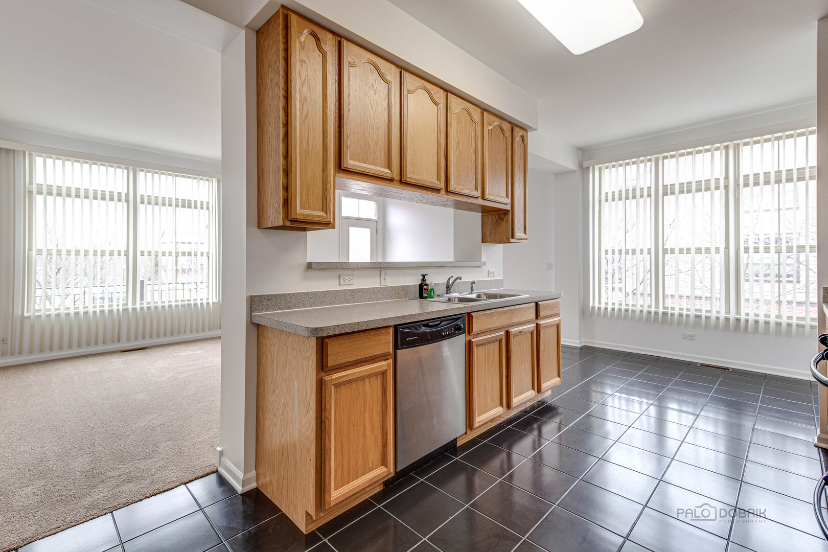 726 Keystone Lane Vernon Hills, IL 60061 - Photo 8 of 32