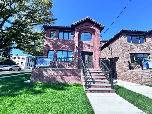 $2,480,000 | 38-40 215th Street | Bayside